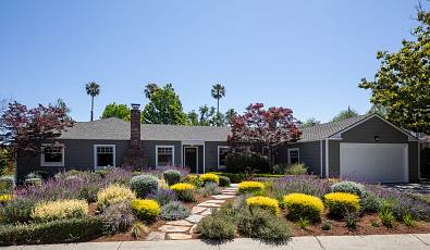 Elegant North Los Altos California Ranch Home in Prime Cul-De-Sac Location Near Downtown