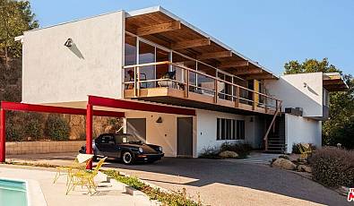 7820 Mulholland Drive