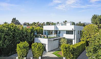 12125 W Sunset Blvd