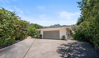 3205 Lucinda Lane