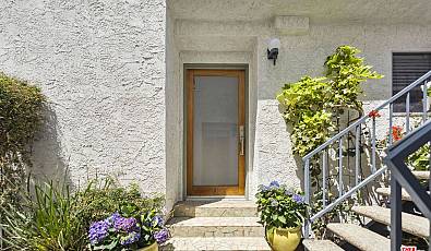1231 24th St Unit 3