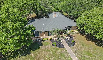 102 Greenwood Drive