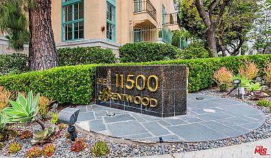 Luxurious Penthouse in Prime Brentwood