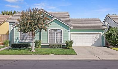  Stunning Home with Vaulted Ceilings and Modern Upgrades