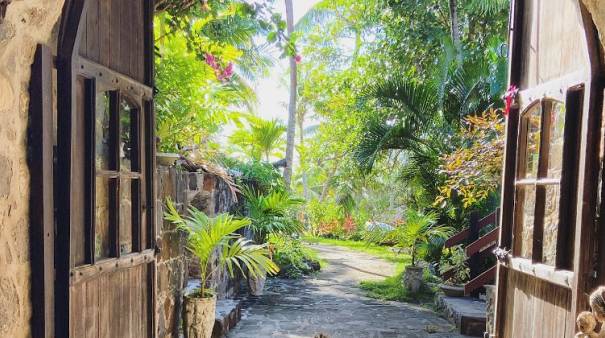 The Old Fort Estate - Mt. Pleasant - Bequia